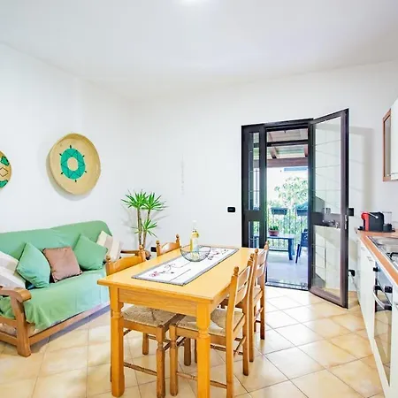 بيت للعطل Sa Sterlizia كارديدو